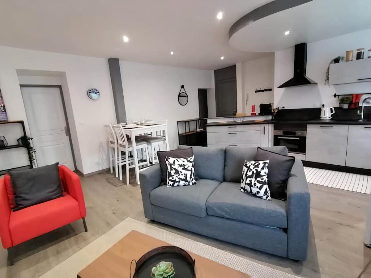 Grand Appartement 2 Chambres Avec Fibre Et Netflix 벨포르 외부 사진