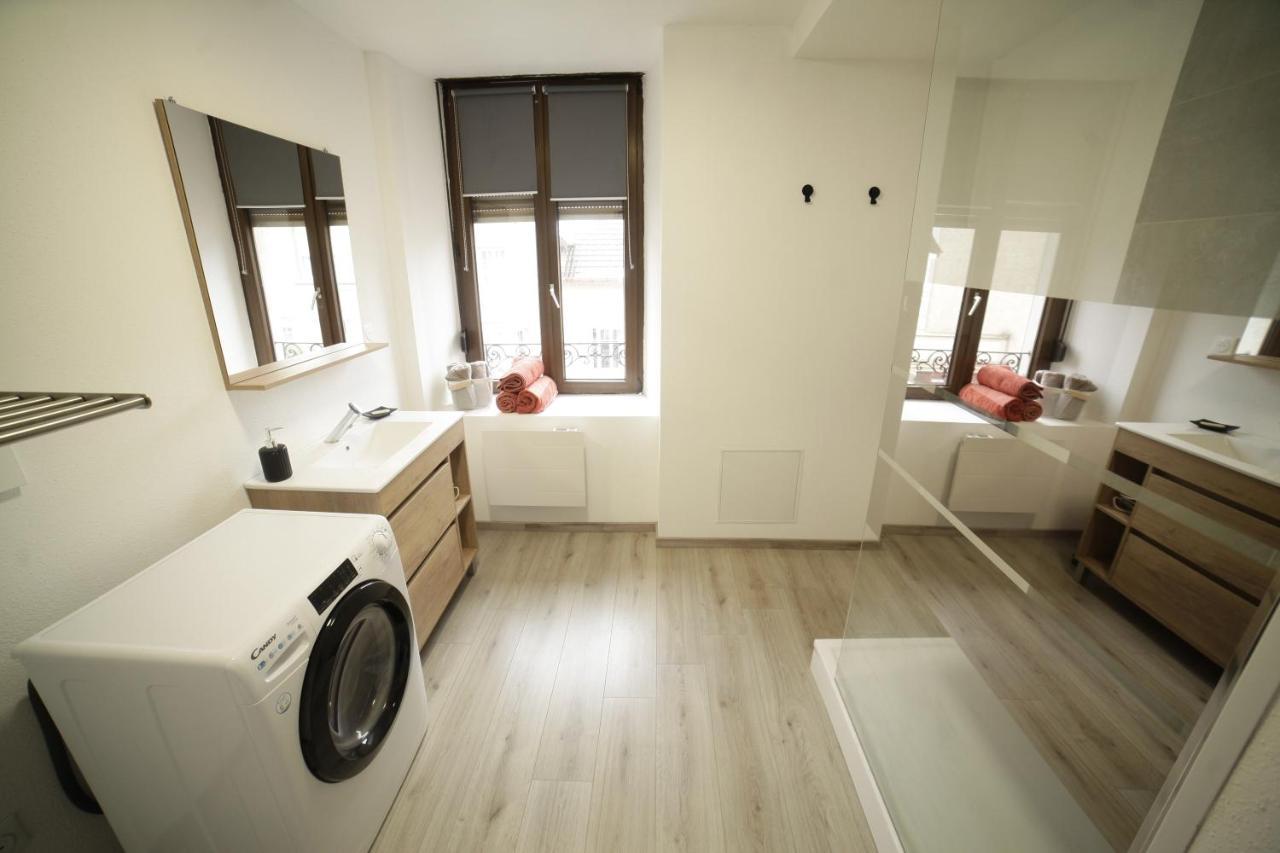 Grand Appartement 2 Chambres Avec Fibre Et Netflix 벨포르 외부 사진